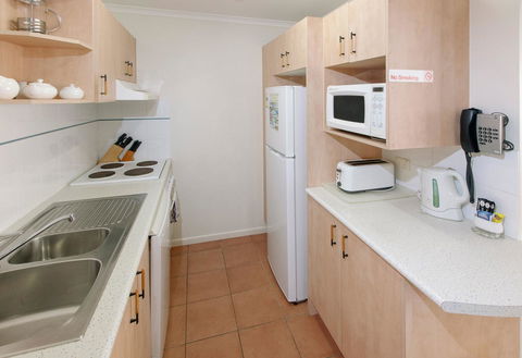 Rainbow Getaway Holiday Apartments - Tourism TAS 25
