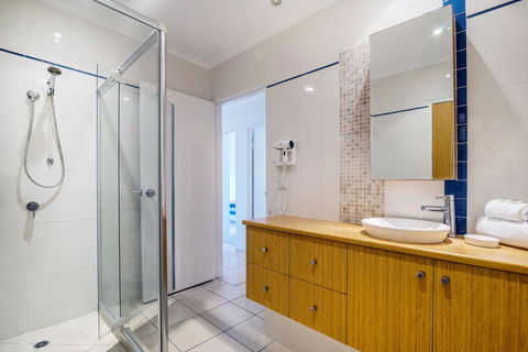 Sunseeker Holiday Apartments - Hobart Tourism 4