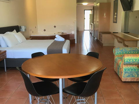 Coral Cove Resort - Tourism TAS 3