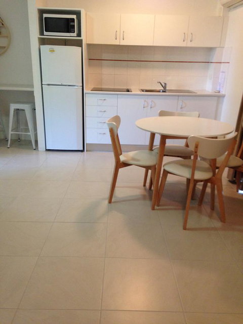 Chez Noosa Resort Motel - Tourism TAS 30