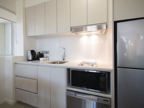 Oaks Sunshine Coast Oasis Resort - Hobart Tourism 28