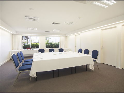 Oaks Sunshine Coast Oasis Resort - Hobart Tourism 37