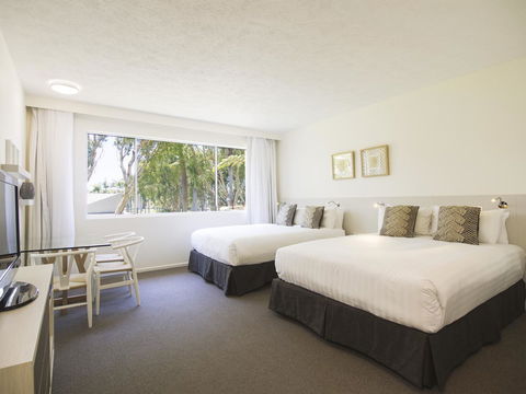 Oaks Sunshine Coast Oasis Resort - Hobart Tourism 15