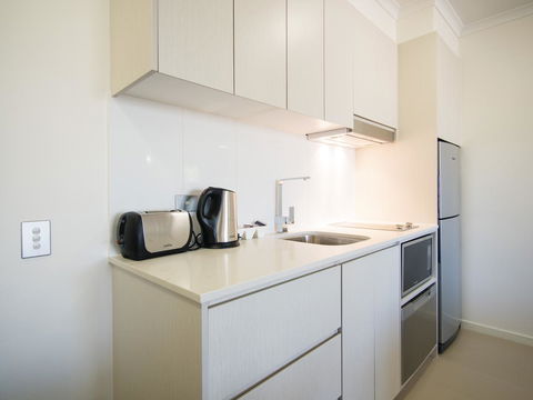 Oaks Sunshine Coast Oasis Resort - Hobart Tourism 38