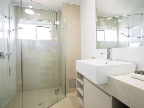 Oaks Sunshine Coast Oasis Resort - Hobart Tourism 30