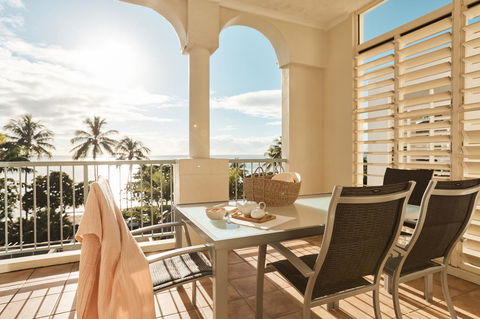 Sea Change Beachfront Apartments - Hobart Tourism 0