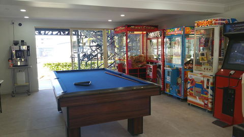 Alex Beach Cabins And Tourist Park - Hobart Tourism 14