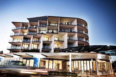 Ocean Views Resort Caloundra - Hobart Tourism 1