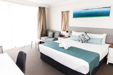 Ocean Views Resort Caloundra - Hobart Tourism 25