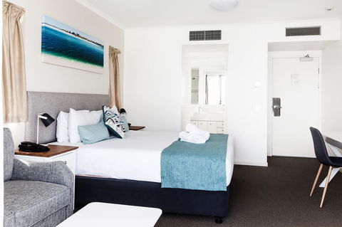 Ocean Views Resort Caloundra - Hobart Tourism 27