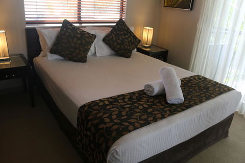 Blue Lagoon Resort - Hobart Tourism 13