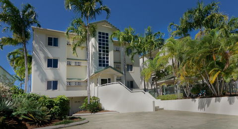 On The Beach Apartments - Hobart Tourism 1