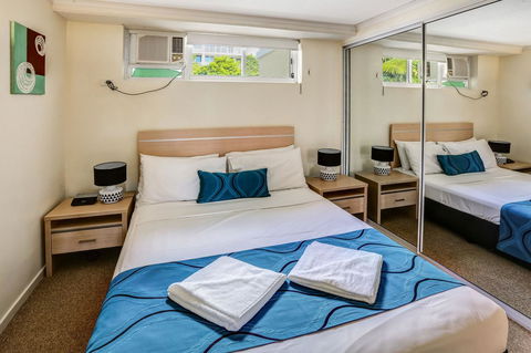 On The Beach Apartments - Hobart Tourism 8