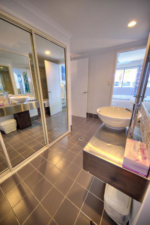 Mango Lagoon Sunbird Retreat - Hobart Tourism 16
