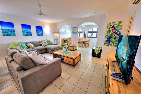 Mango Lagoon Sunbird Retreat - Hobart Tourism 4