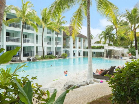 Beach Club Port Douglas Luxury Apartments - Tourism TAS 0