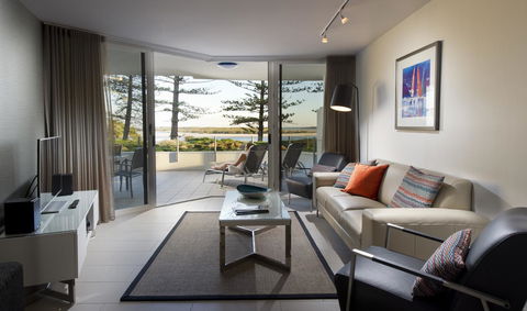 Rumba Beach Resort - Hobart Tourism 27