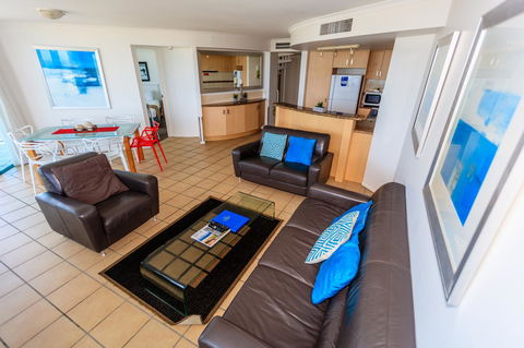 Grand Palais Boolarong Beachside Apartments - Tourism TAS 24