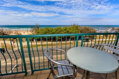 Grand Palais Boolarong Beachside Apartments - Tourism TAS 30