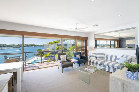 Noosa Shores Resort - Tourism TAS 15