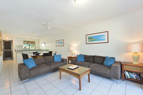 Seascape Holidays At Beachfront Terraces - Hobart Tourism 11