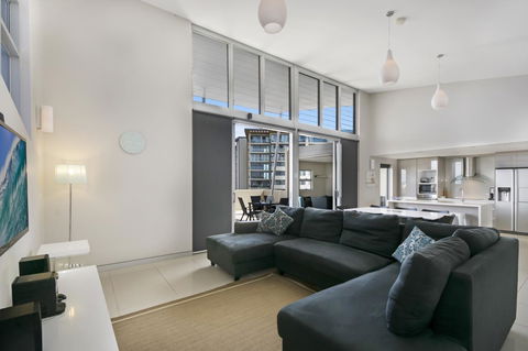 Redvue Holiday Apartments - Tourism TAS 27