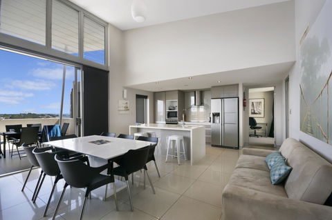 Redvue Holiday Apartments - Tourism TAS 28