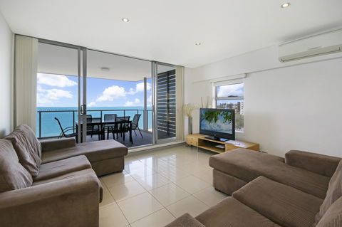 Redvue Holiday Apartments - Tourism TAS 0