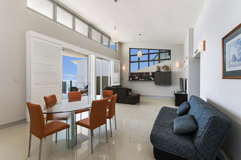 Redvue Holiday Apartments - Tourism TAS 20
