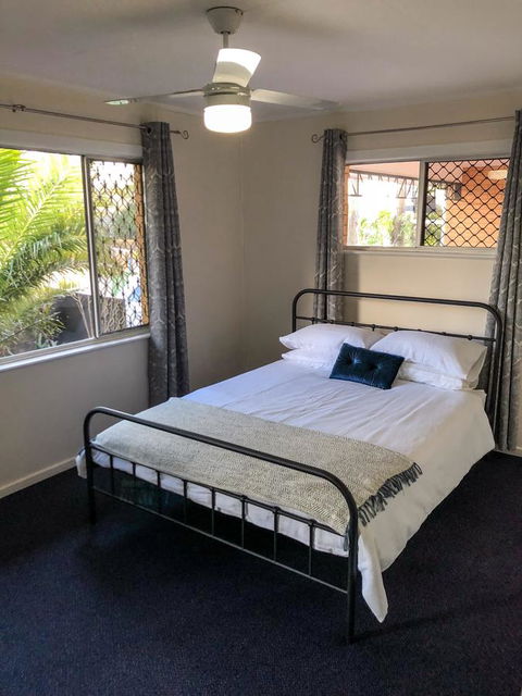 Picnic Point Villas - Hobart Tourism 1