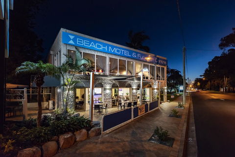 The Beach Motel Hervey Bay - Tourism TAS 16
