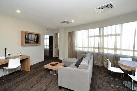 Hotel Grand Chancellor Townsville - Hobart Tourism 0