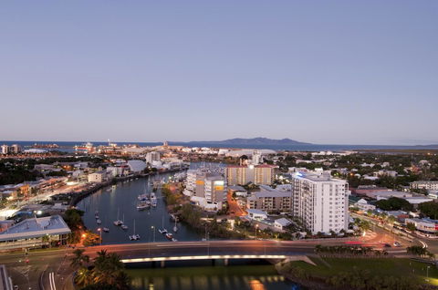 Hotel Grand Chancellor Townsville - Hobart Tourism 35