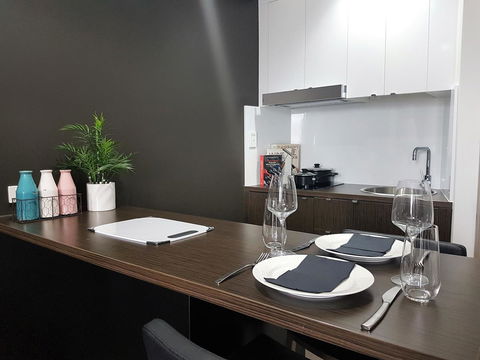 Hotel Grand Chancellor Townsville - Hobart Tourism 13