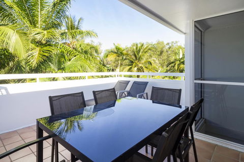 The White House Port Douglas - Hobart Tourism 33