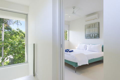 Pool Resort Port Douglas - Hobart Tourism 24