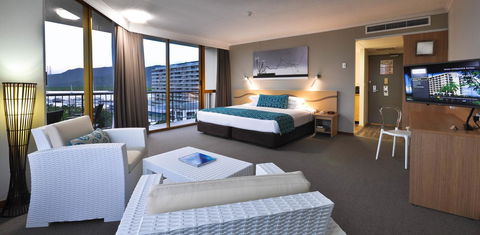 Pacific Hotel Cairns - Hobart Tourism 42