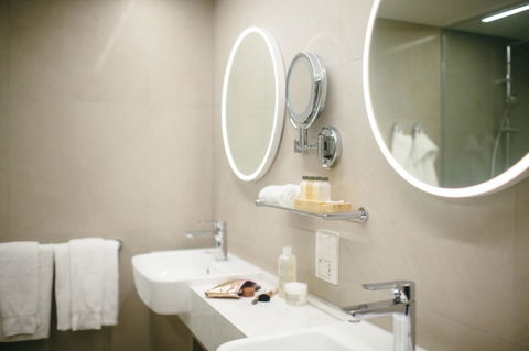 Pacific Hotel Cairns - Hobart Tourism 27