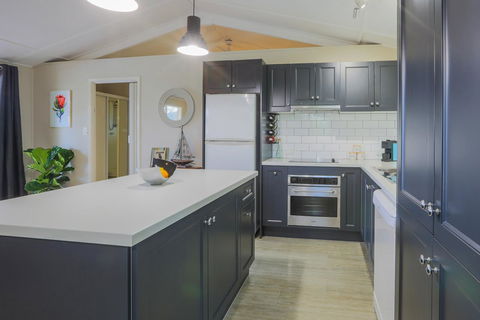 Bed & Breakfast 1 Bedroom Guest House - Hobart Tourism 14