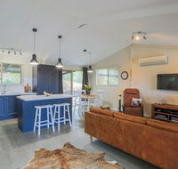 Bed  Breakfast 1 Bedroom Guest House - Hobart Tourism