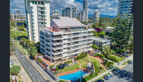 Surfers Chalet - Tourism TAS 30