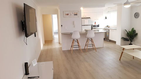 Surfers Chalet - Tourism TAS 10