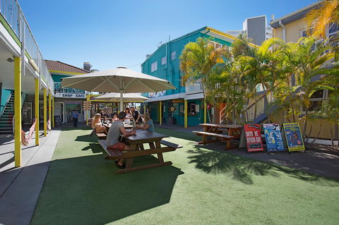 Backpackers In Paradise 18-35 Hostel - Hobart Tourism 15