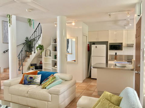 [ ANDY'S BEACH HOUSE ] - Tourism TAS 35