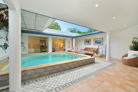 [ ANDY'S BEACH HOUSE ] - Tourism TAS 21