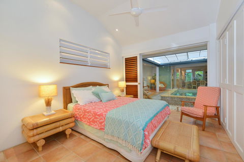 [ ANDY'S BEACH HOUSE ] - Tourism TAS 25