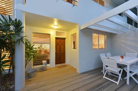 [ ANDY'S BEACH HOUSE ] - Tourism TAS 7