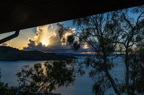 Shorelines - Tourism TAS 35