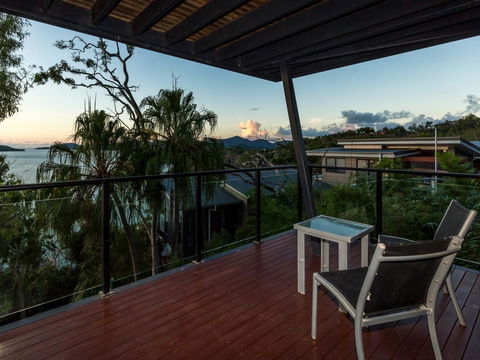 Shorelines - Tourism TAS 29