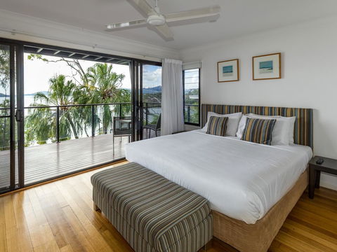 Shorelines - Tourism TAS 38